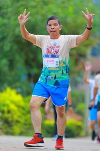 BIB: 8190
                            <button type="button" onclick="openModal(18878919)" class="btn btn-primary btn-sm float-right btn-popup" data-toggle="modal" data-target=".modal-high-quality">
                        <i class="fas fa-shopping-cart"></i> Add to Cart
                    </button>
                                            <button type="button" onclick="isThisMe(18878919, true)" class="btn btn-success btn-sm float-right btn-popup btn-isme hidden" data-toggle="tooltip" data-placement="bottom" title="นี่คือรูปของคุณใช่ไหม คลิกที่นี่เพื่อเอาเข้าอัลบั้ม">
                        <i class="fas fa-plus"></i> Add to album
                    </button>
                    <button type="button" onclick="isThisMe(18878919, false)" class="btn btn-warning btn-sm float-right btn-popup btn-isnotme hidden">
                        <i class="fas fa-ban"></i> Remove from album
                    </button>